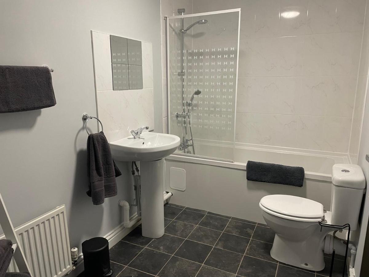 Cosy Two Bedroom Apartment Bishop Auckland Kültér fotó